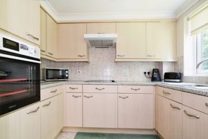 KITCHEN- click for photo gallery